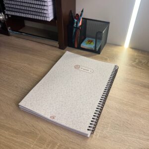English Notebook Wire A4