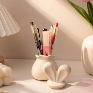 Concrete pen holder bunny simple